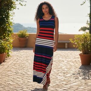 216 - 🌻 Elegant Sleeveless Bodycon Max Dress AS IS